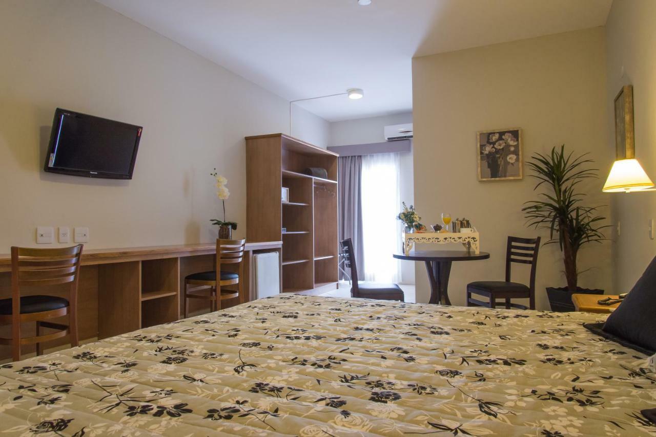 Hotel Lazuli